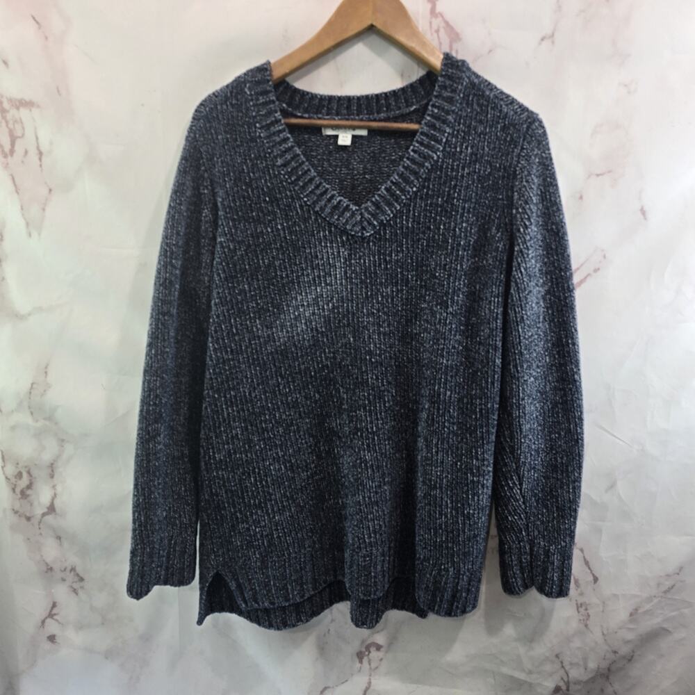 Orvis Sweater Womens Medium Blue Chenille V Neck Knit Soft Pullover Oversized
